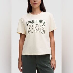Lululemon Relaxed Fit Cotton Jersey Tee Embroidered Wordmark Green Buttercream 6